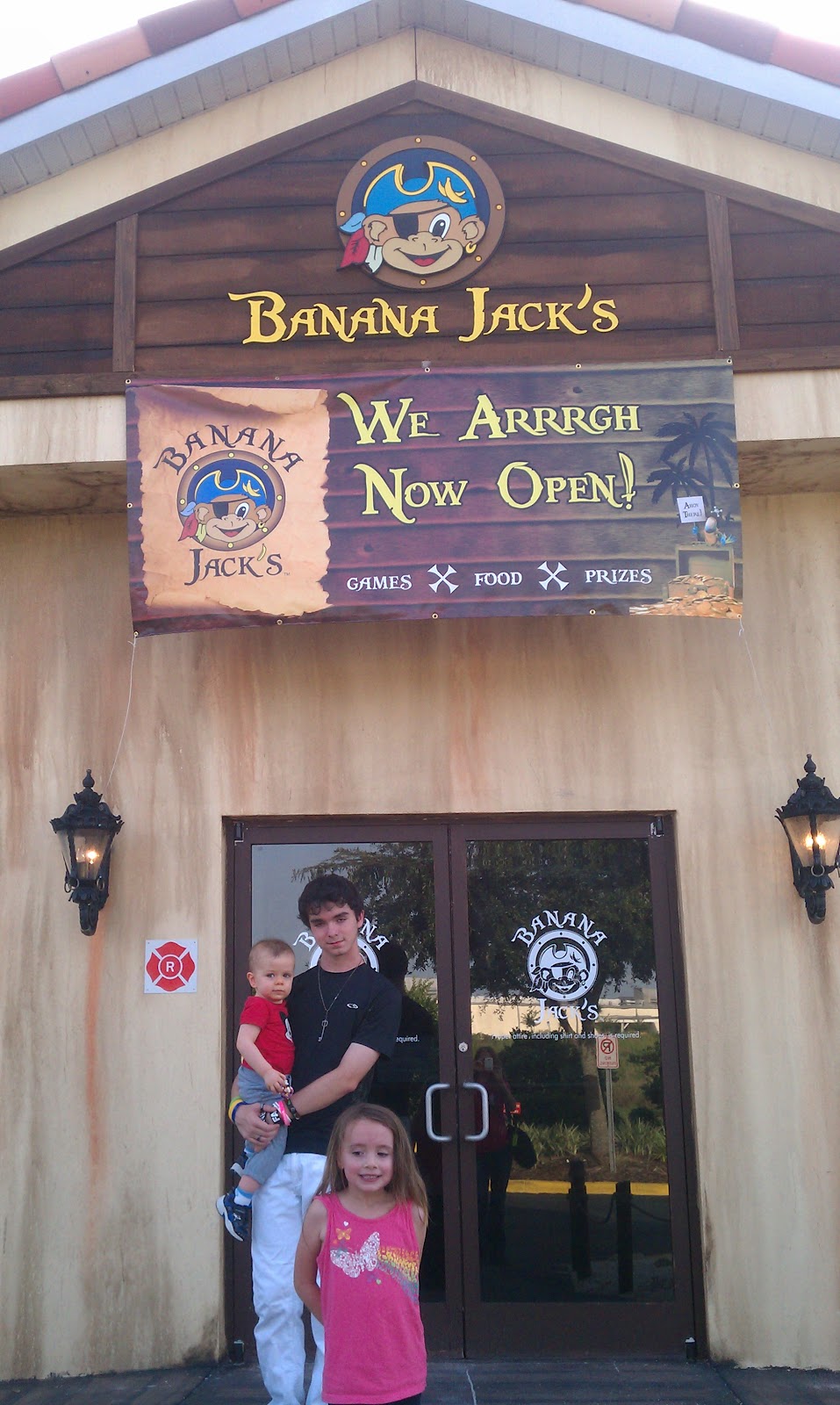 Banana Jacks Grand Opening Pizza & Doubloons Giveaway!