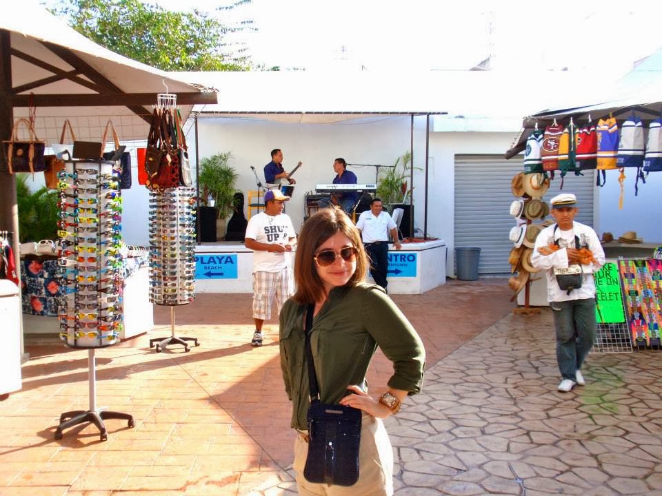 Caroline the Adventurer Day Three, Part One Shopping in Progreso