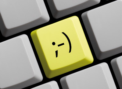 Why Sending Winks to Women Online is a BAD Thing