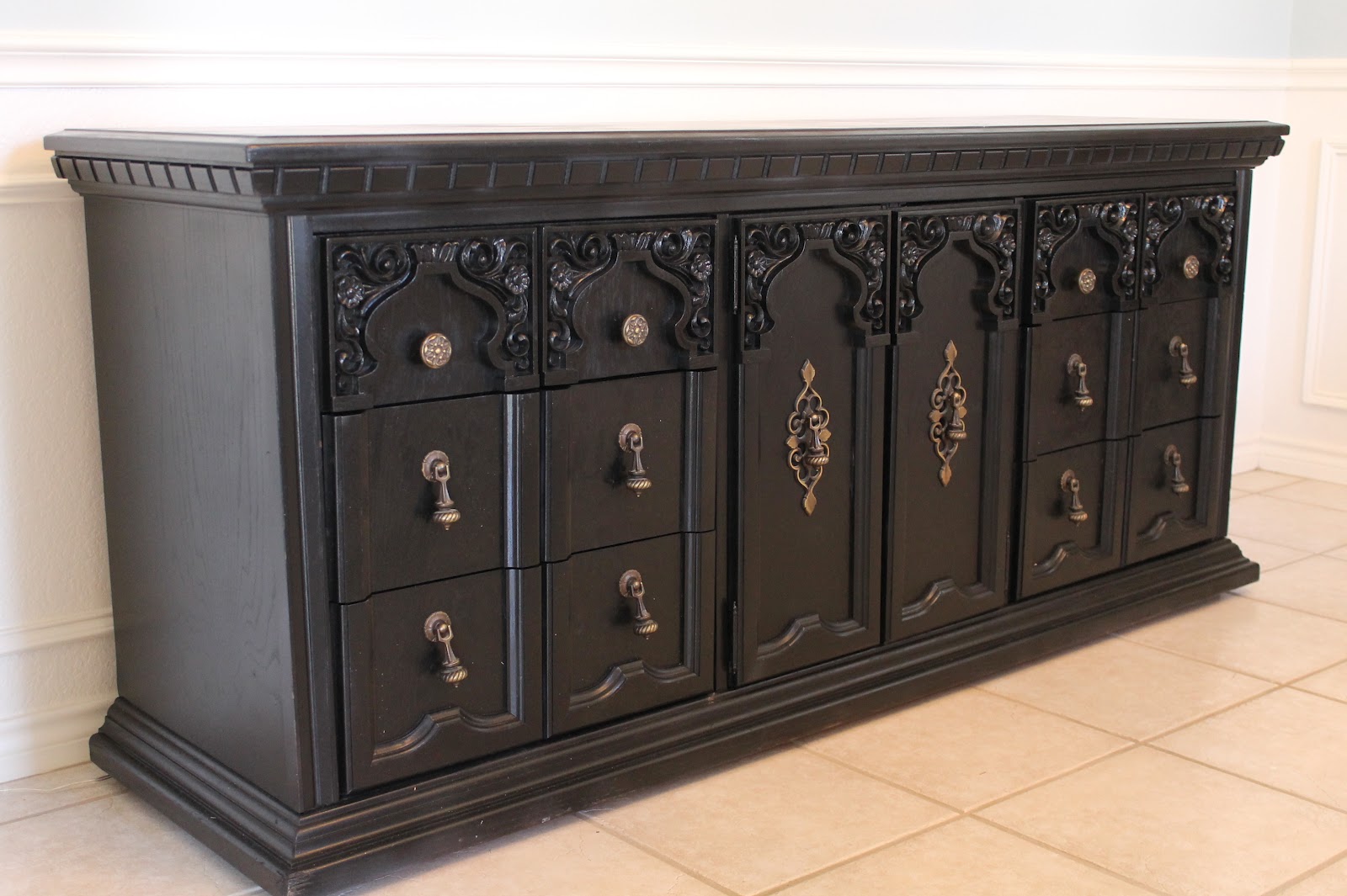 Life's Sweeter with Chocolate: Dining Room Buffet Table Free Find - It
