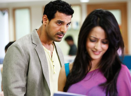 Watch U Me Aur Hum Hindi Full Movie Watch U Me Aur Hum Hindi Full Movie