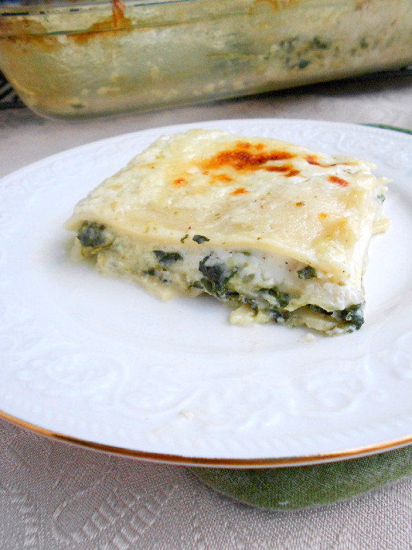 Spinach Lasagna with Pesto Bechamel Sauce - Confessions of ...