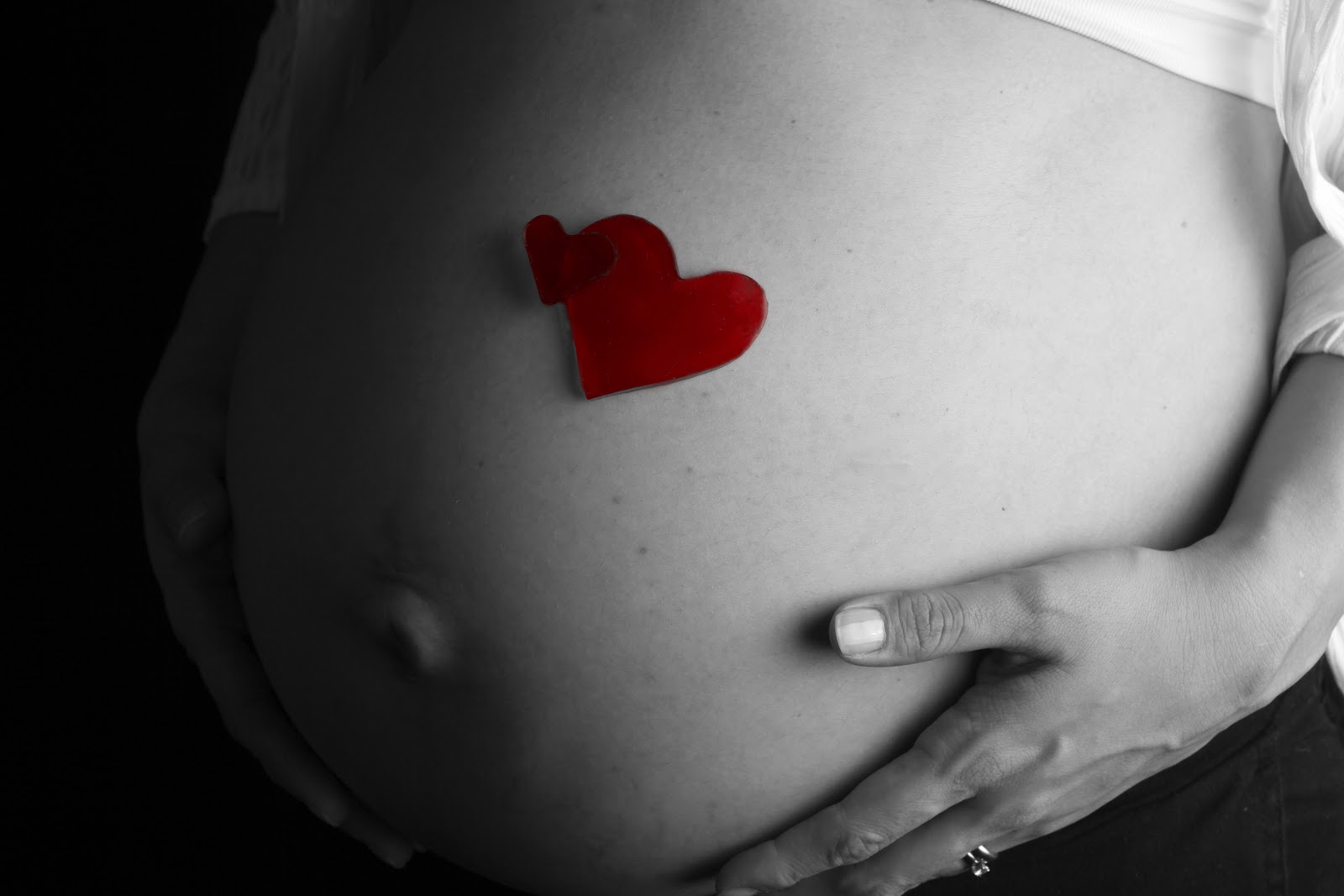 http://4.bp.blogspot.com/-aLraVysAFEA/T-hC34bByZI/AAAAAAAAIDs/TrV2Fgvnw2M/s1600/Fotografias+de+Embarazadas+-+Www.10Pixeles.Com+%281%29.jpg