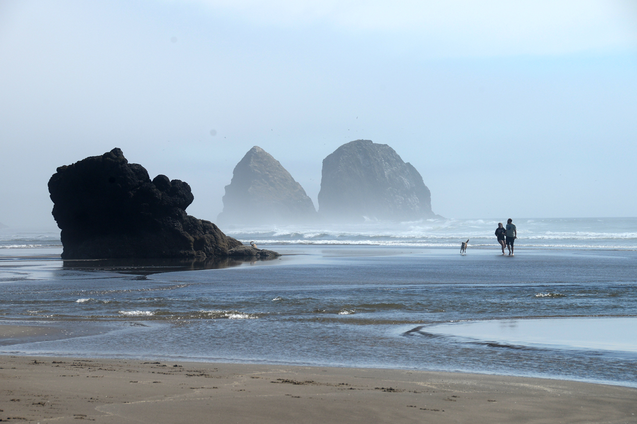 forms traced by light Cannon Beach [road trip, day 5]