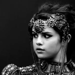 Selena Gomez - Sad Serenade Lyrics | Lagu Bagus Terbaru
