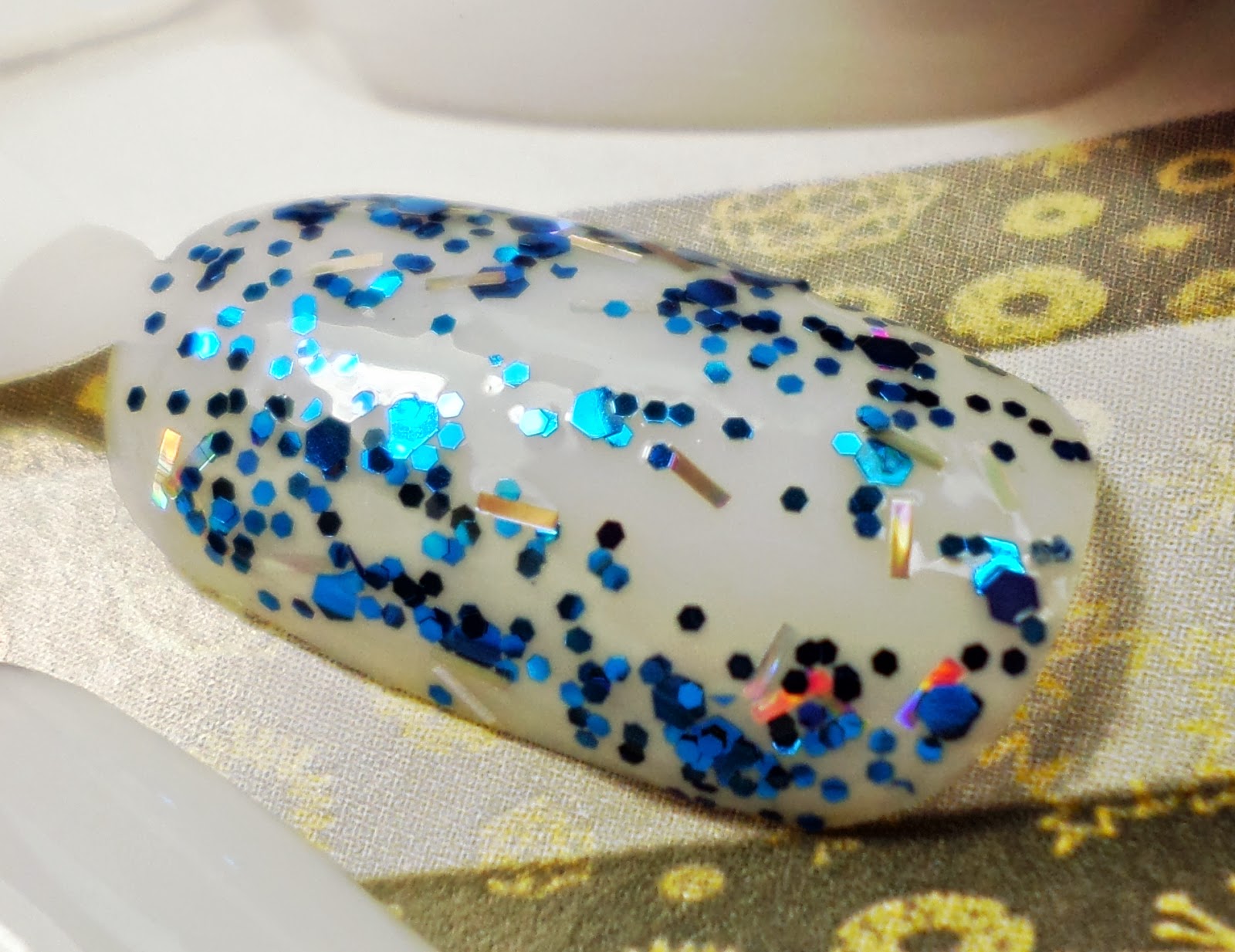 Sally Hansen Over the Rainblue Nail Polish Sequin Top Coat Sally Hansen Over the Rainblue Nail Polish Sequin Top Coat