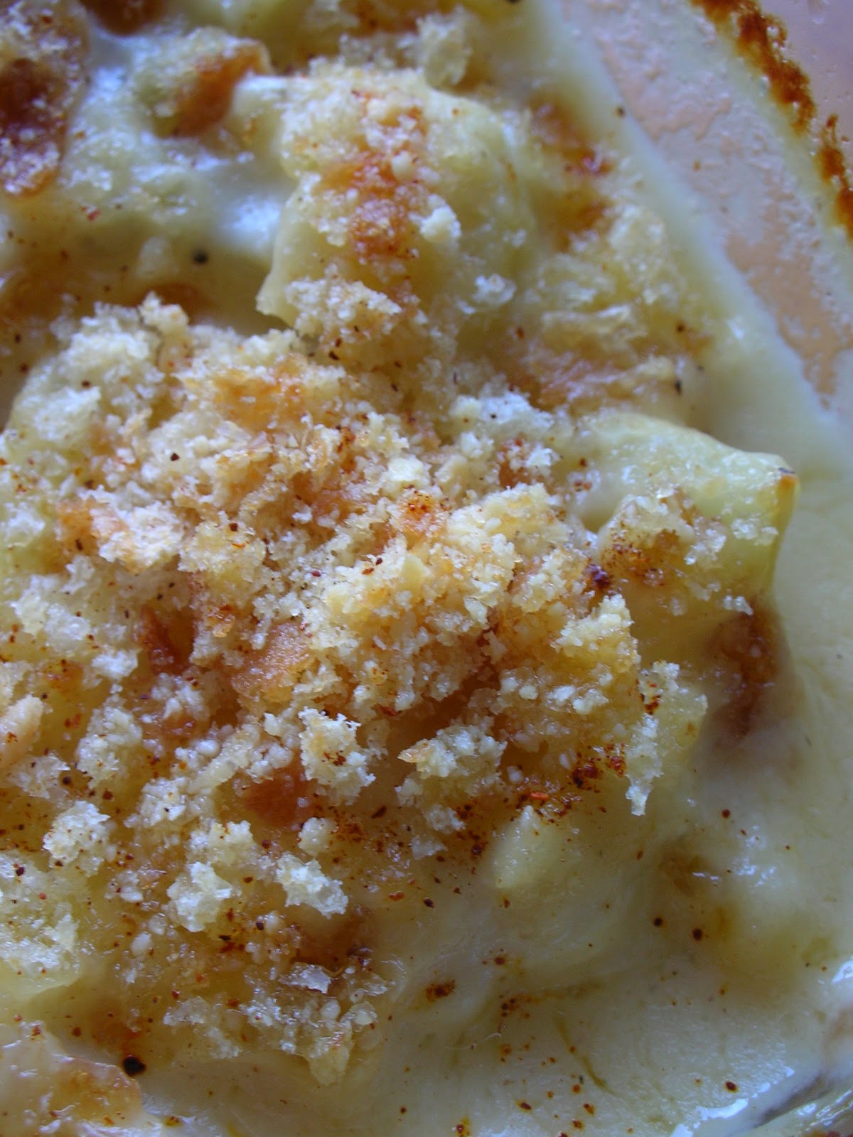 Basil Pecan Crusted Halibut with Cauliflower au Gratin