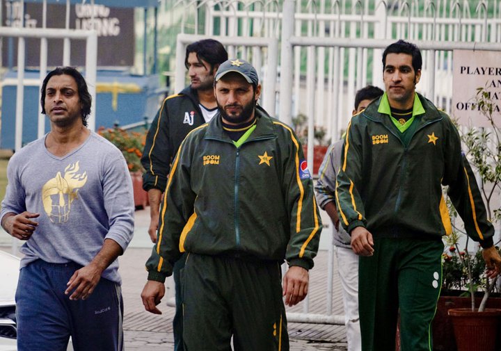pakistan cricket tracksuit
