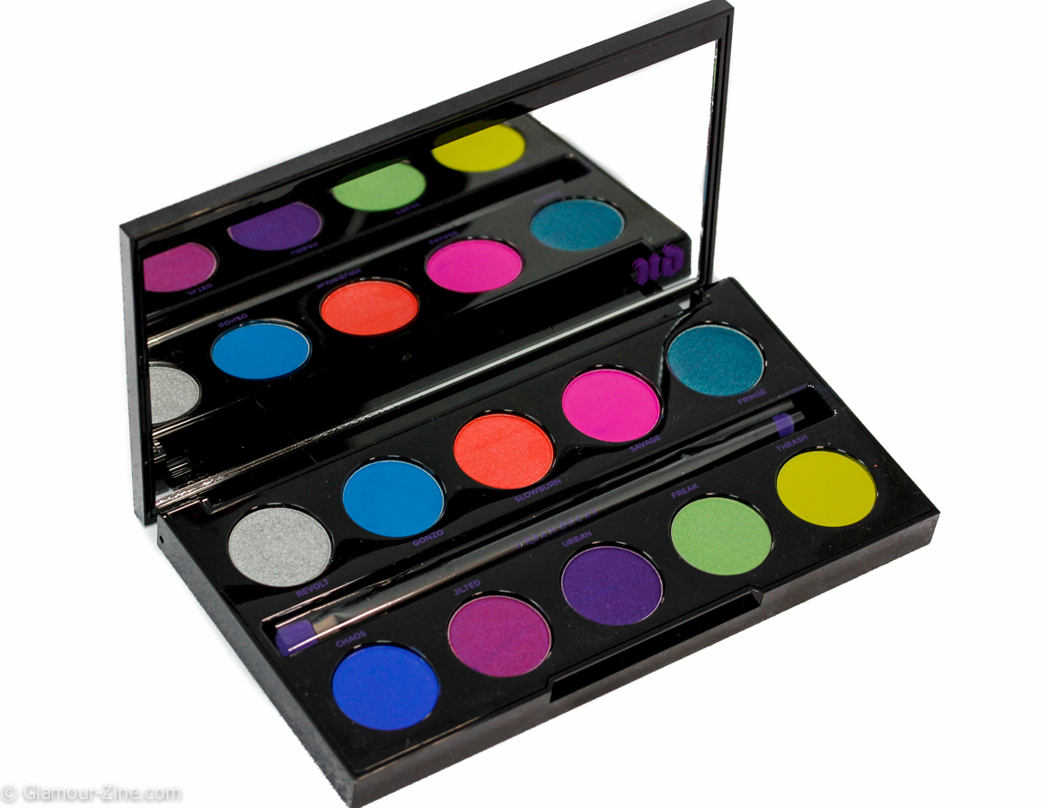 everbluec: Urban Decay Electric Pressed Pigment Palette.