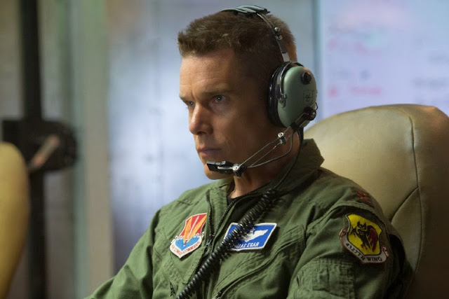 Ethan Hawke plays Major Thomas Egan in this reunion with Gattaca director-writer Andrew Nicole. Ethan Hawke Good Kill still
