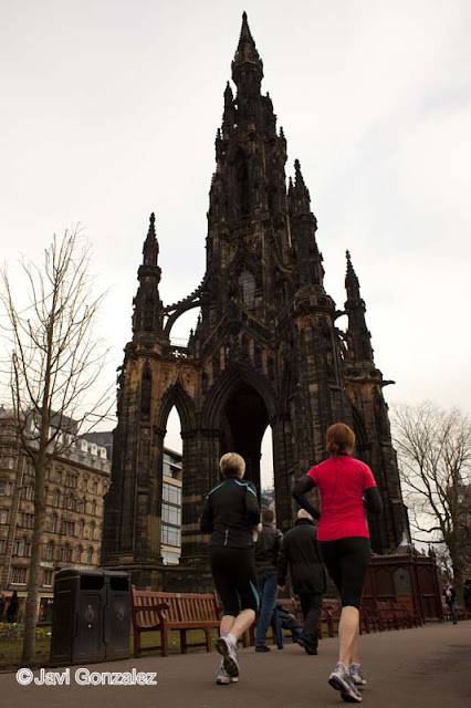 paseo, walk, Edinburgh, Scotland,, Scott Monument