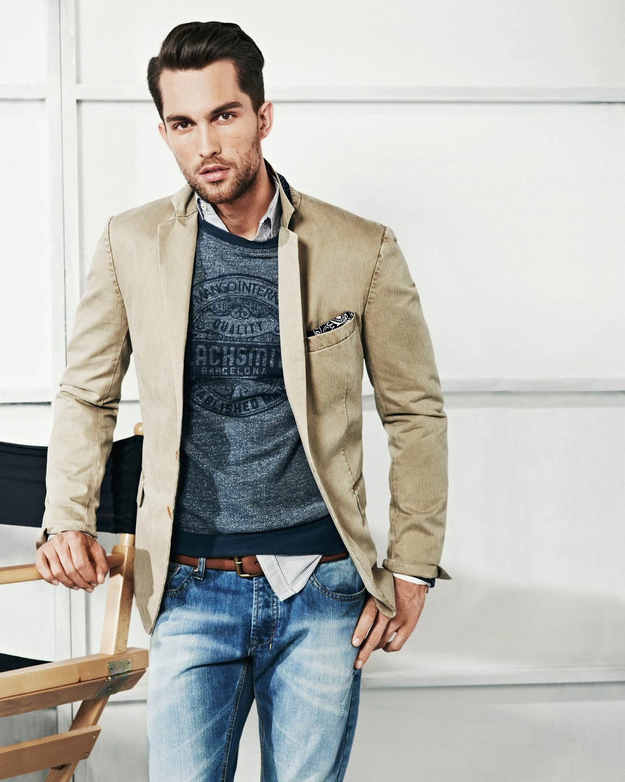 Description 5 Pieces of Menswear Our Editors Can’t Stop Wearing. The clothing our editors are addicted to, from a denim jacket that’s earned its elbow holes to a sleek white dress shirt everyone can afford.