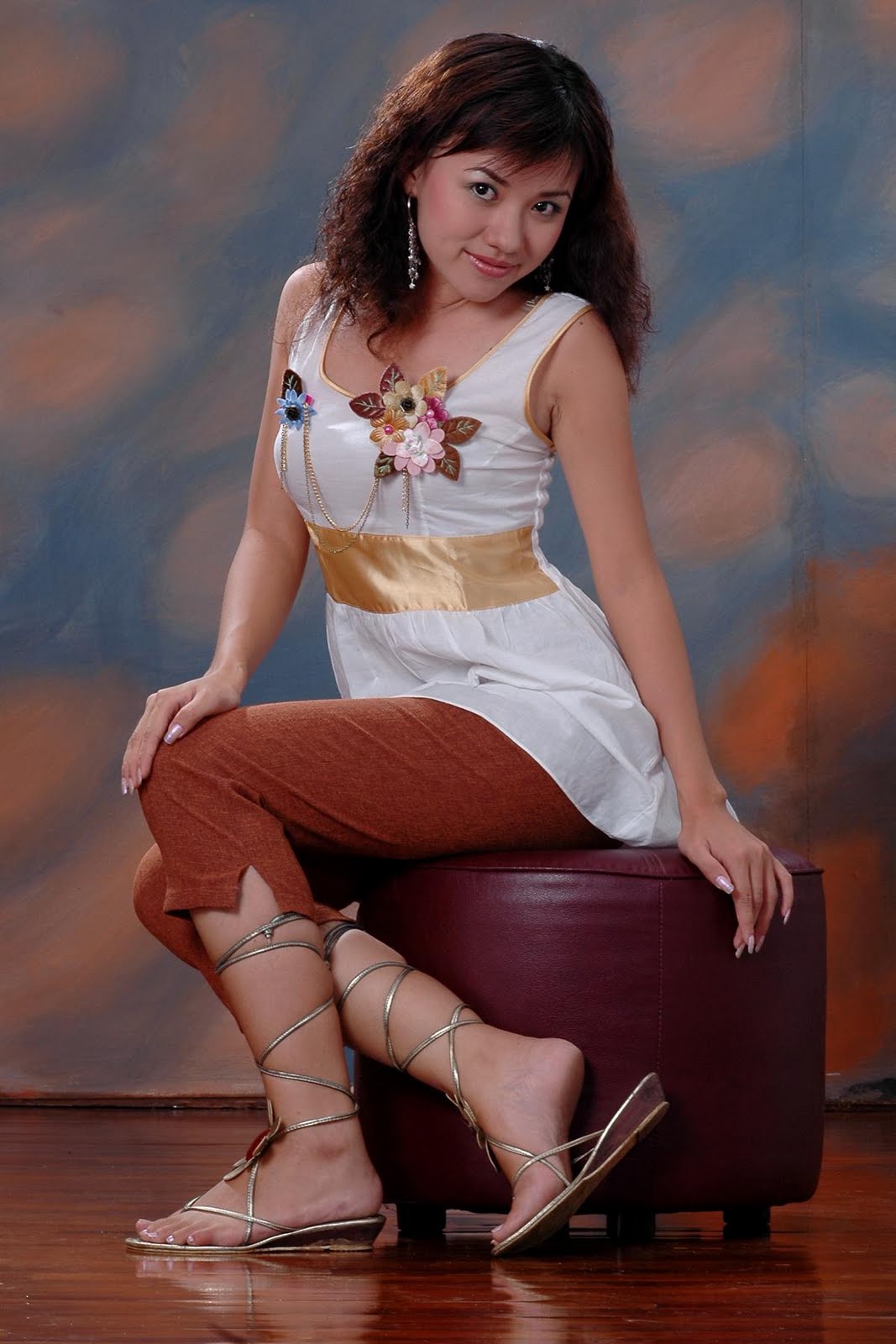 Photo Model: Myanmar Model and Actress, Ei Phyo Cherrys 