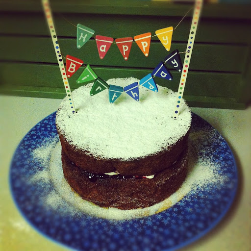 glass of fashion Austrian PoppySeed Cake!