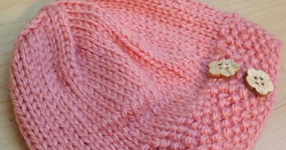 Little Miss Stitcher: Bitty Beanie Free Knit Pattern