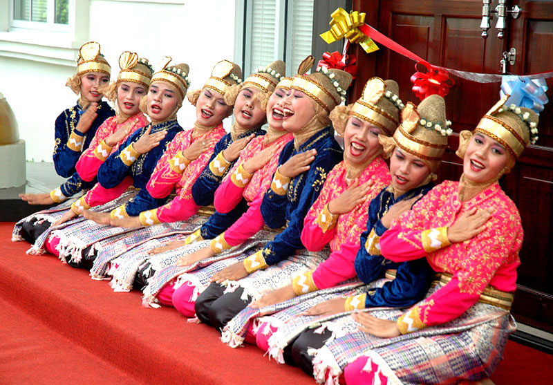 PROVINSI NANGGROE ACEH DARUSSALAM (NAD) + (GAMBAR + LIRIK) - INFORMASI