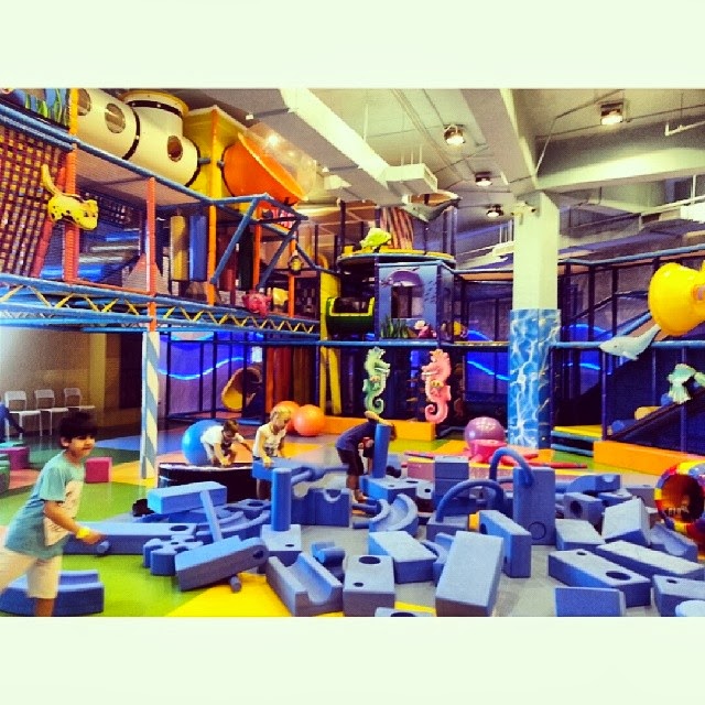 Sticky Fingers Yellow Submarine fun!