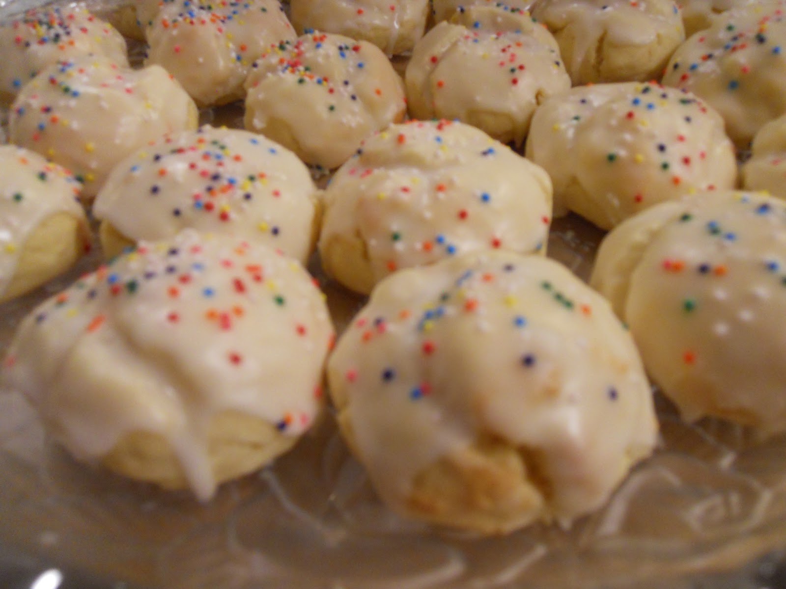 A Splash of Vanilla: Italian Anisette Cookies