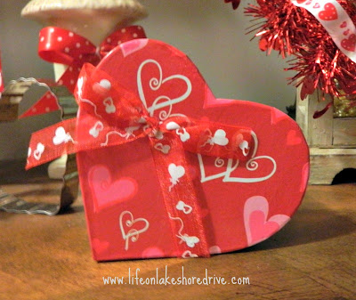Diy dollar tree valentine mailbox Valentine's Vignette with The Dollar Tree Decor |Life on Lakeshore Drive