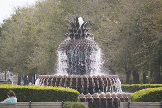 public domain picture of a water fountain