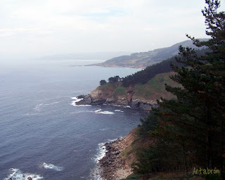 Vista de los acantilados de la costa de Malpica