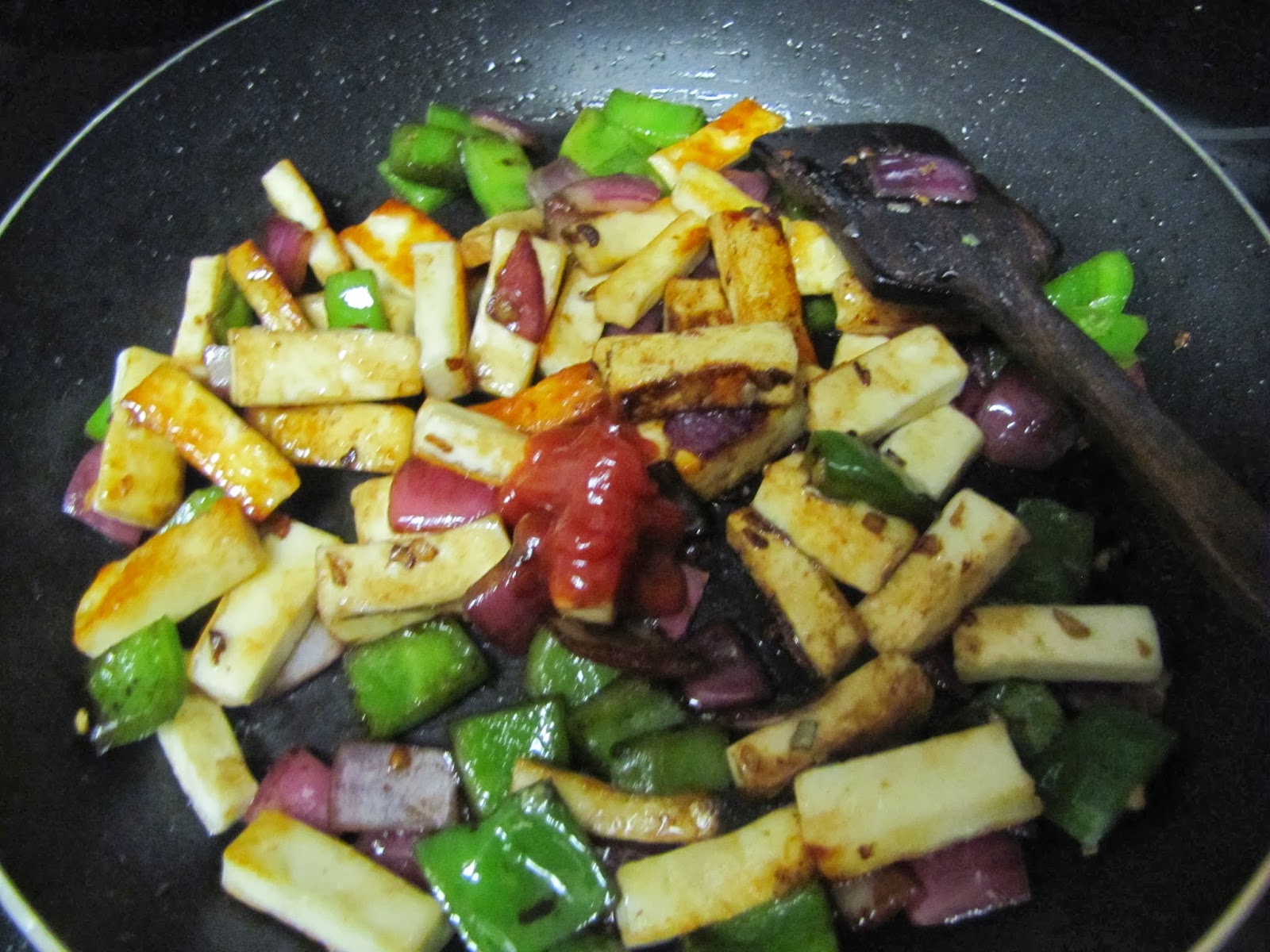 Chilli Paneer Step by step pictures Nithya's Nalabagam