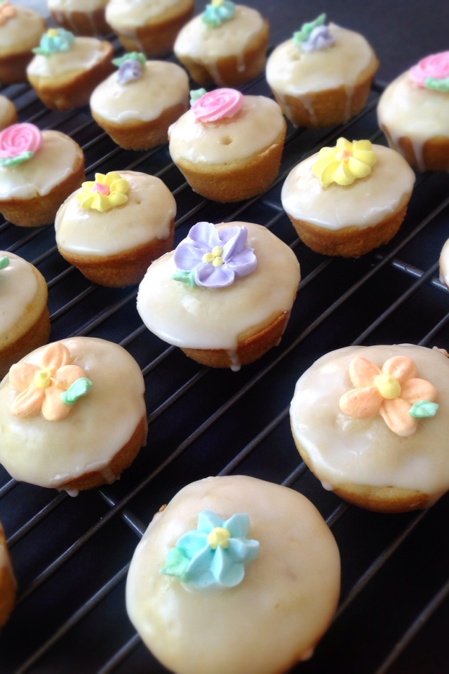 When Life Gives You Sprinkles... Ginger Peach Teacakes