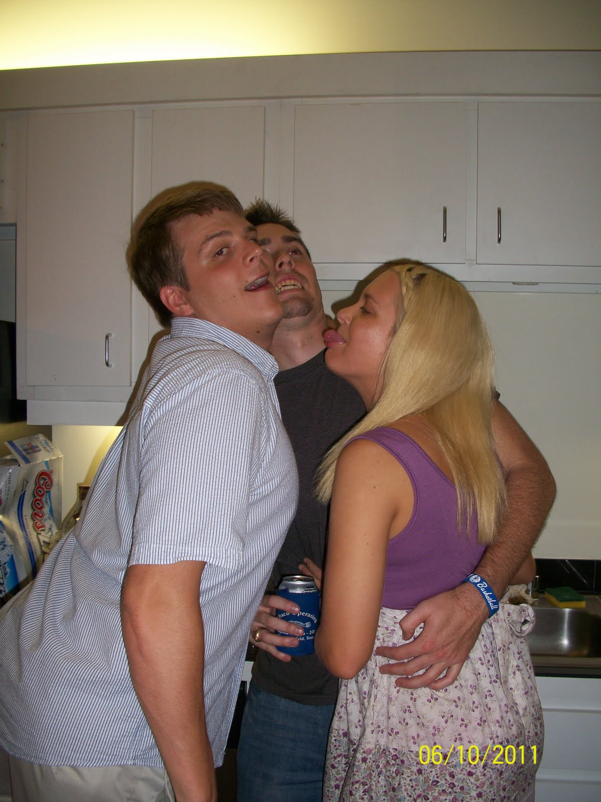 Shemale blowjob thumbnail