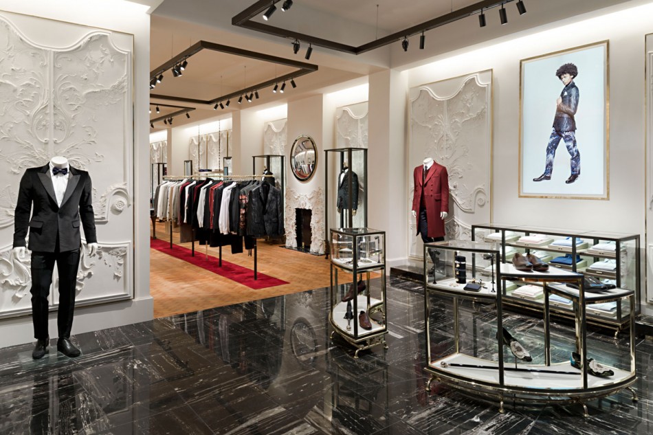 The Style Examiner Alexander McQueen Inaugurates London Men’s Flagship