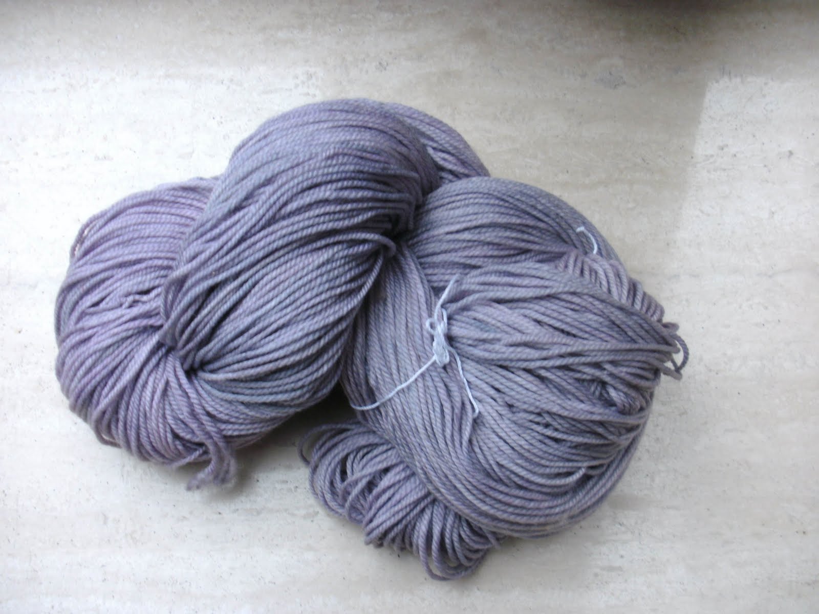 Dominique knitting: october 2011