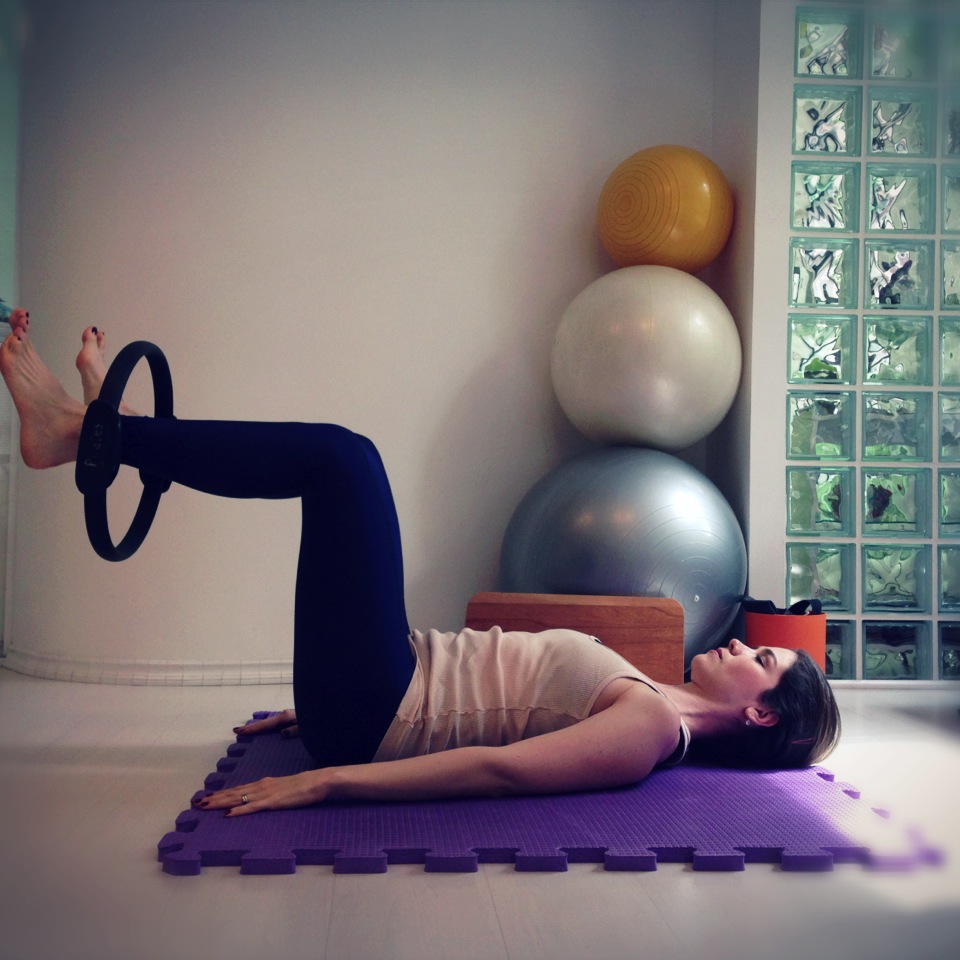 Biosfera Pilates Série de Exercícios com Flex Ring