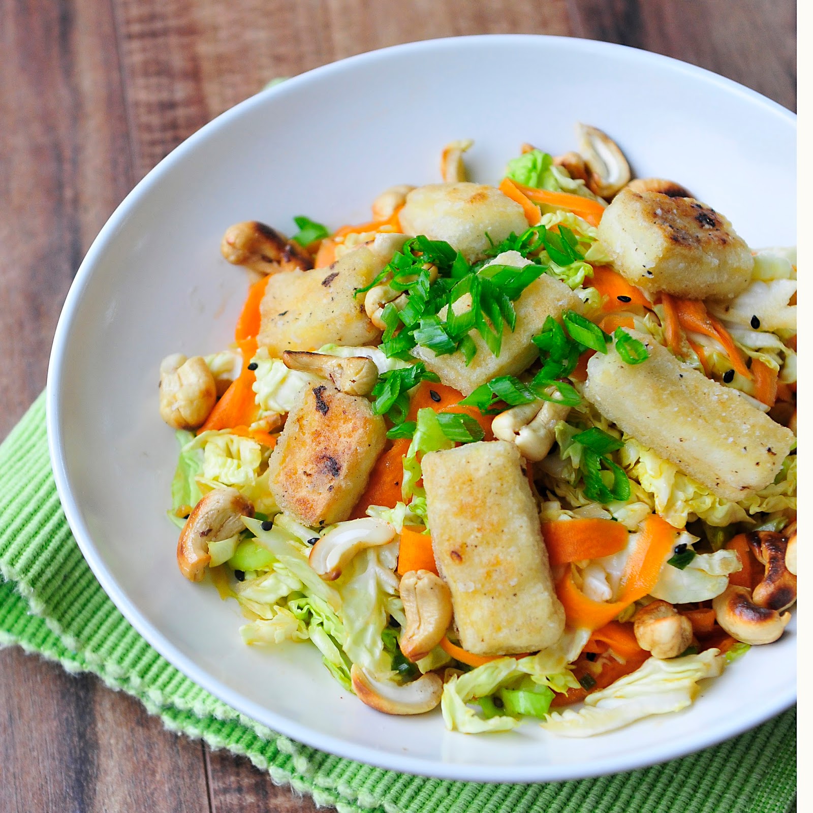 Asian Tofu Salad, High in Protein, Low-carb and Vegan 