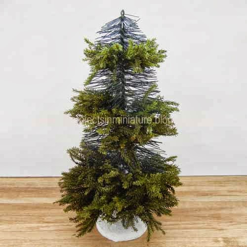 My Projects In Miniature Miniature Dollhouse Christmas Tree Making