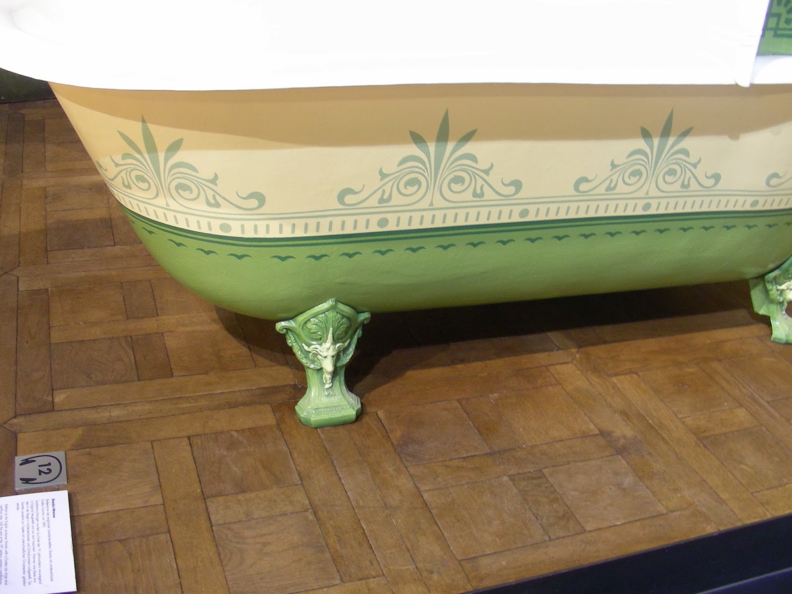 shabby-home: Antike Bäder und eigener Laden