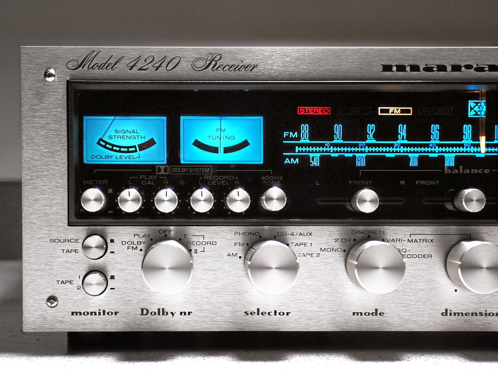 Marantz+4240+Quadrophonic+Receiver.2.jpg