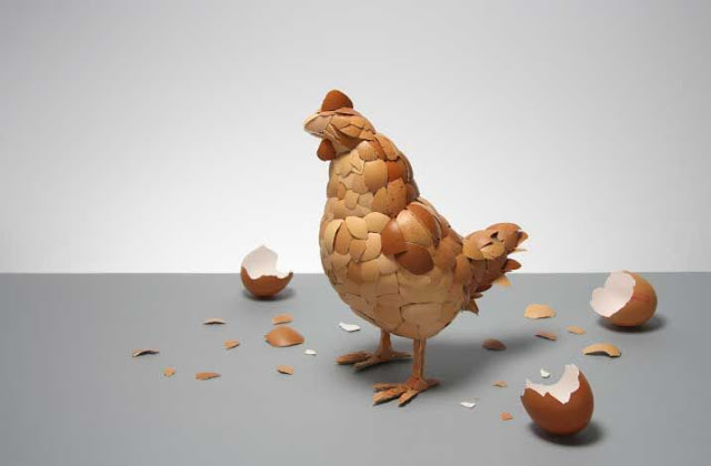 Unik, Cangkang Telur Ayam di Susun Menjadi Ayam Unik, Cangkang Telur Ayam di Susun Menjadi Ayam