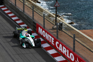 Jazeman close to the wall at Monaco street circuit