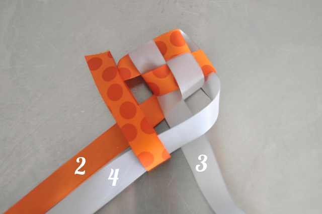 fold ribbon
