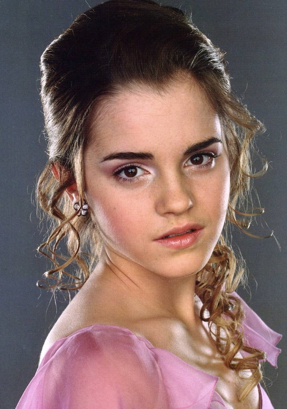 Knots and Ruffles: Get the Look: Hermione Granger's Yule Ball Makeup Look!