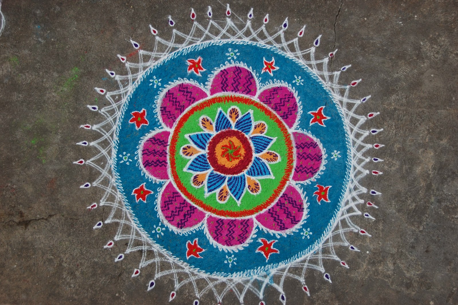 Durga Designs: Colour Kolam