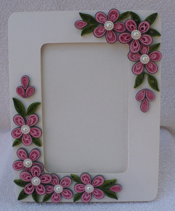 Let's create Quilling Photo Frames and Flowers