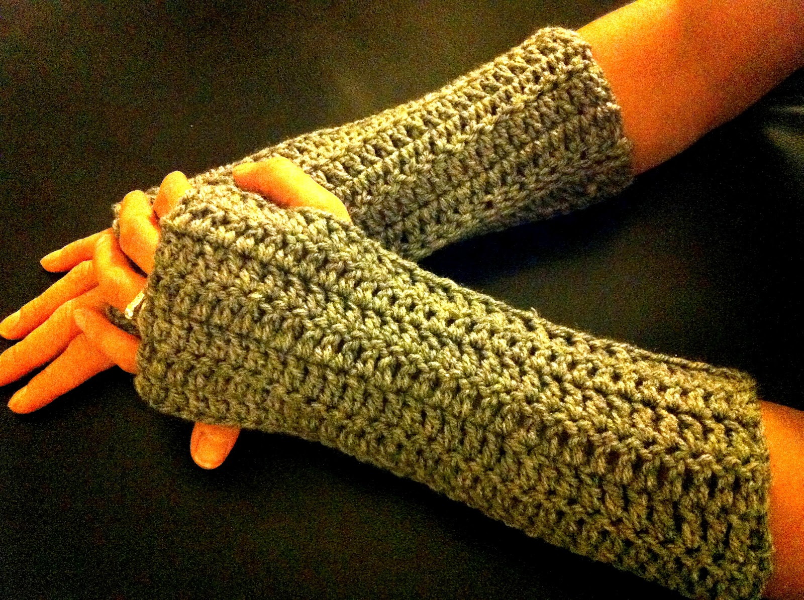 Design Adventures: Easy Fingerless Gloves
