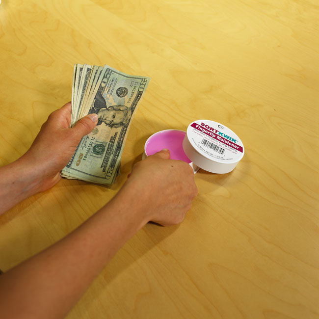 HUMEDECEDOR DACTILAR SORTKWIK COMO USAR EL HUMEDECEDOR