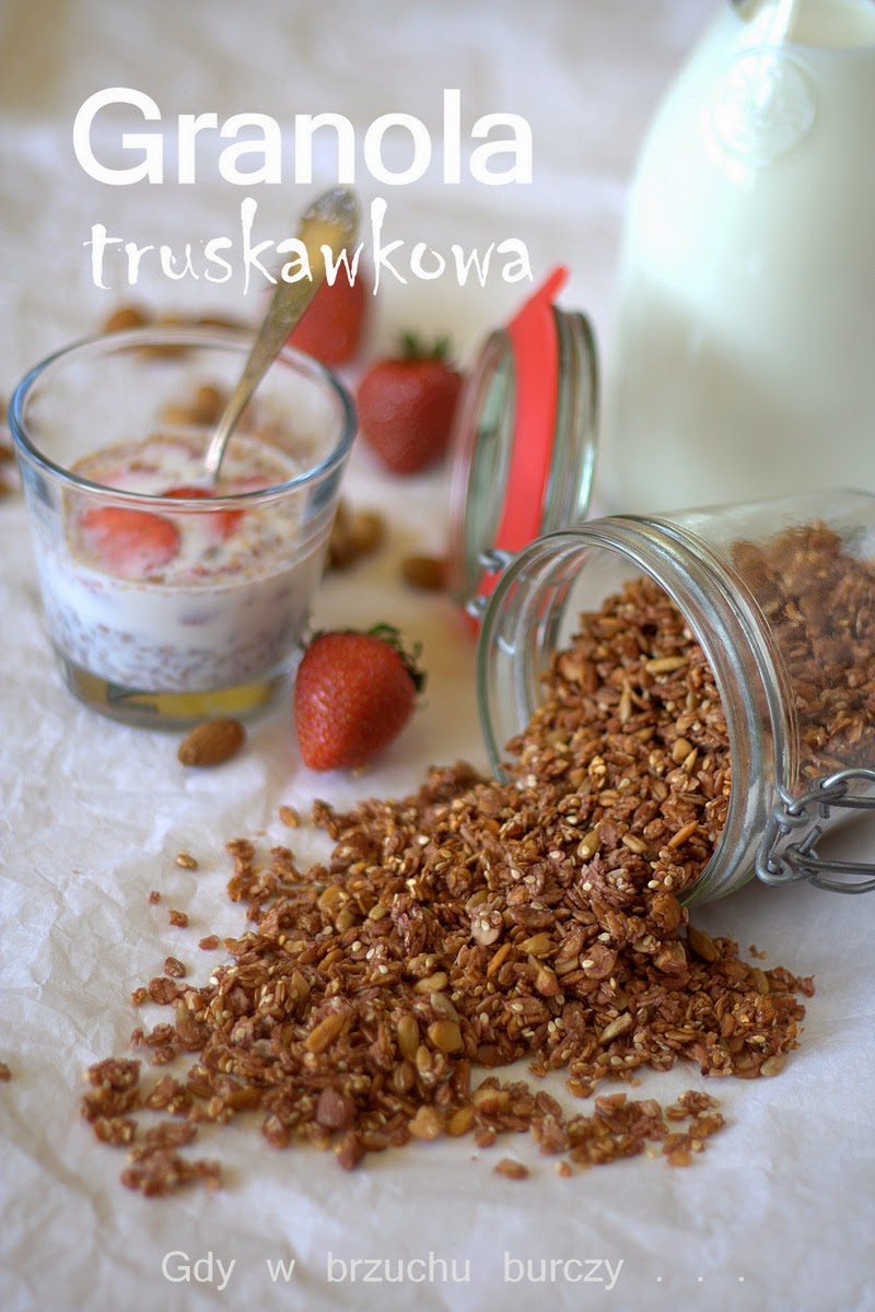 Gdy w brzuchu burczy... Granola truskawkowa