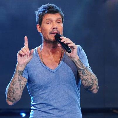 El "palo" de Tinelli a Clarín por no cumplir con El "palo" de Tinelli a Clarín por no cumplir con