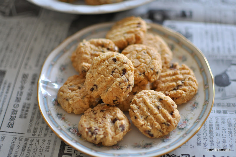 Mama Tomei Biskut Nestum Rangup Crunchy Nestum Cookies