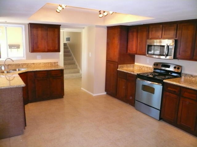 houses for cleaning