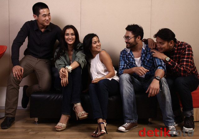 Rayofazra Indonesian Heartthrob Hot Model Edward Gunawan