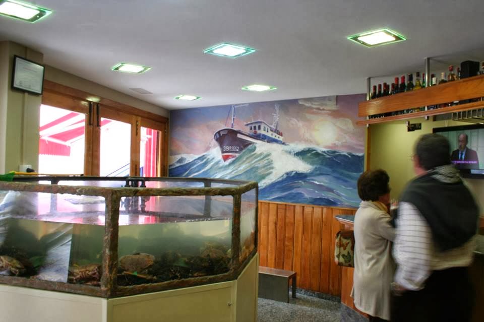 Arte En Cudillero El Mural Del Restaurante Los Arcos En Cudillero De David Woodrow