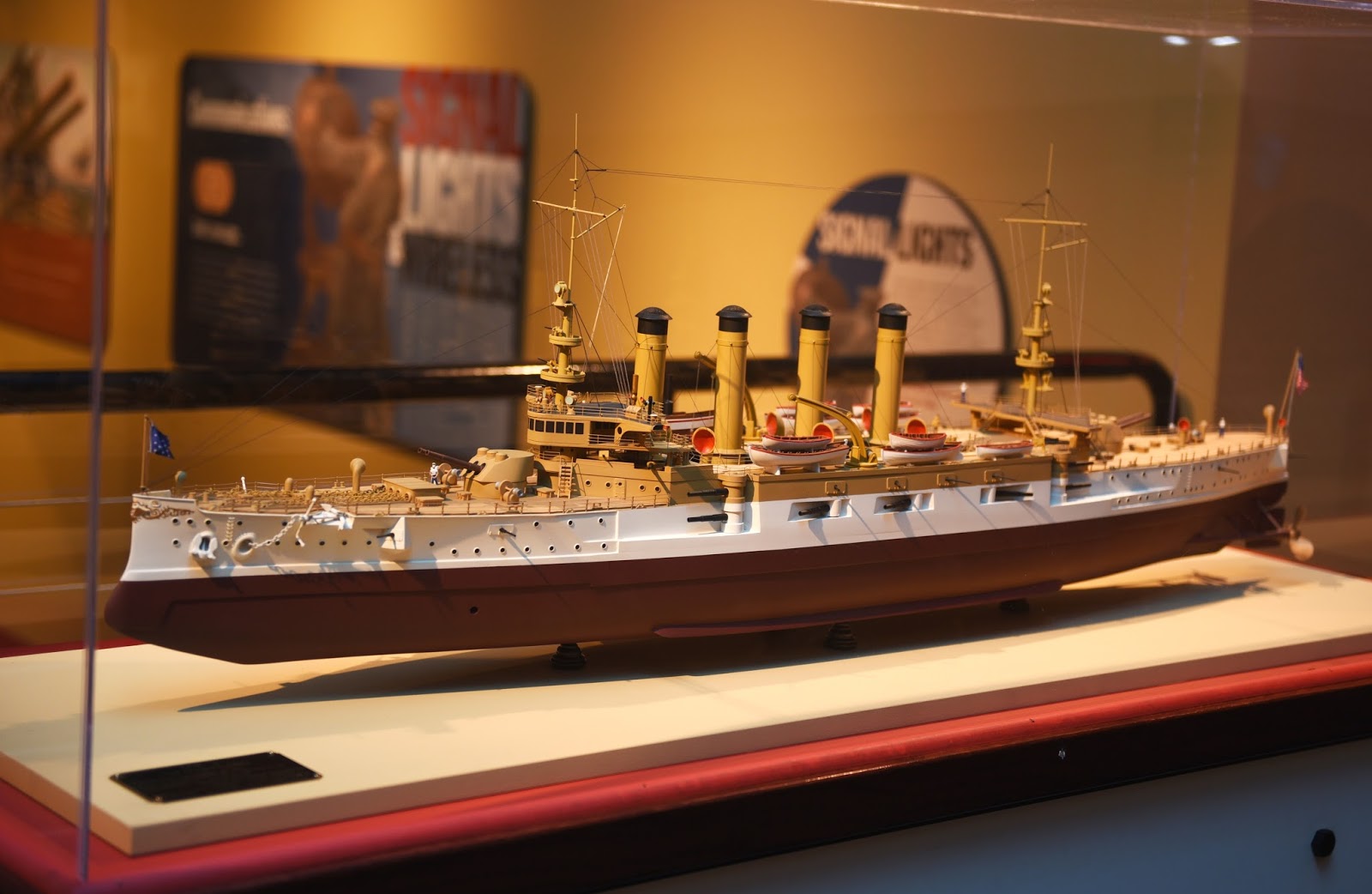 Hampton Roads Naval Museum USS Maryland (Armored Cruiser 8) Ship Model